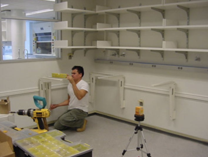 Installations Lab Furniture